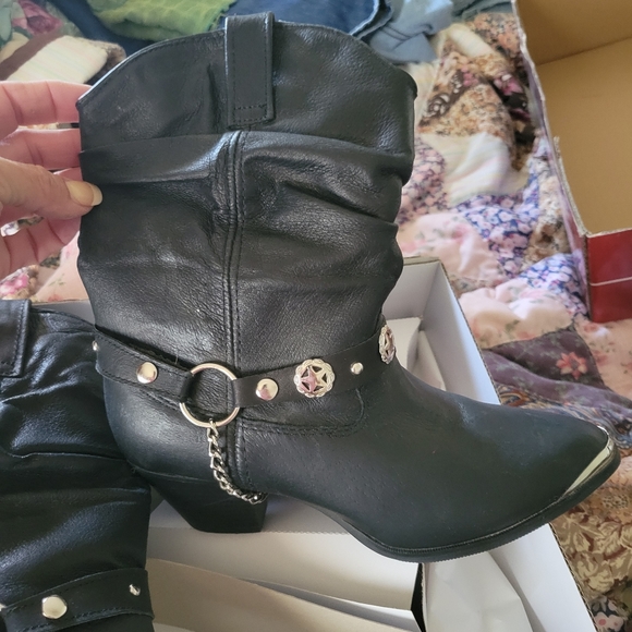 Ladies Western Boots - Picture 4 of 4